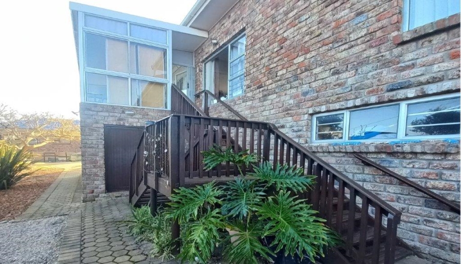 3 Bedroom Property for Sale in Dana Bay Western Cape